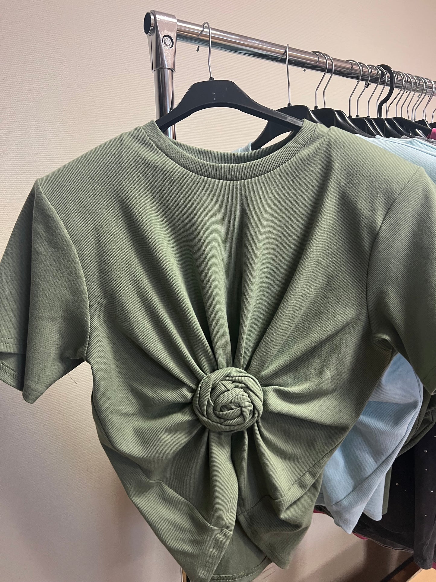 Marškinėliai "Rose" khaki
