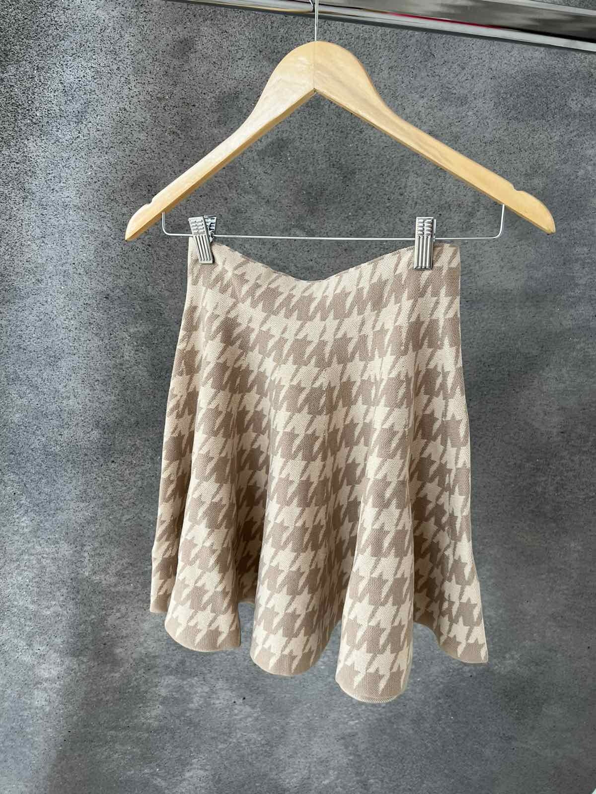 Sijonas "Beige"